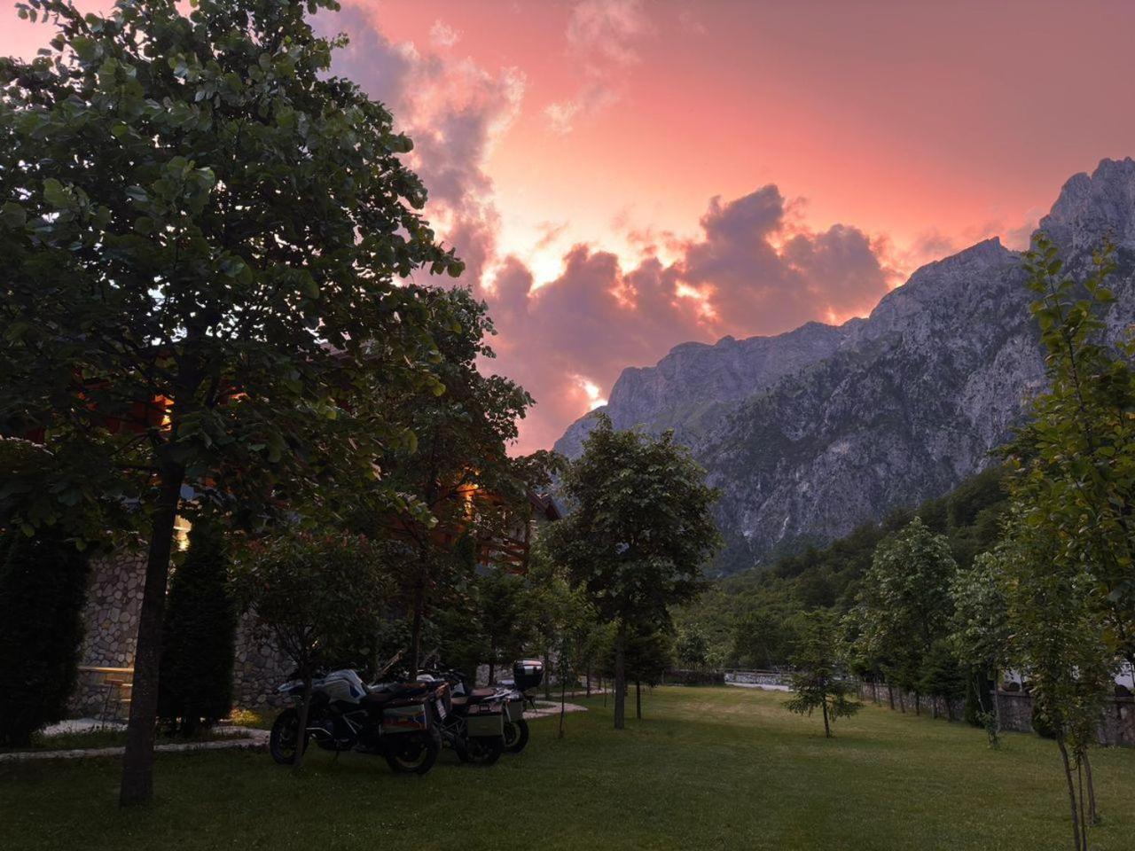 Valbona Relax Hotel Exterior photo