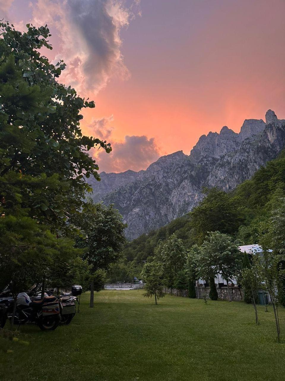 Valbona Relax Hotel Exterior photo