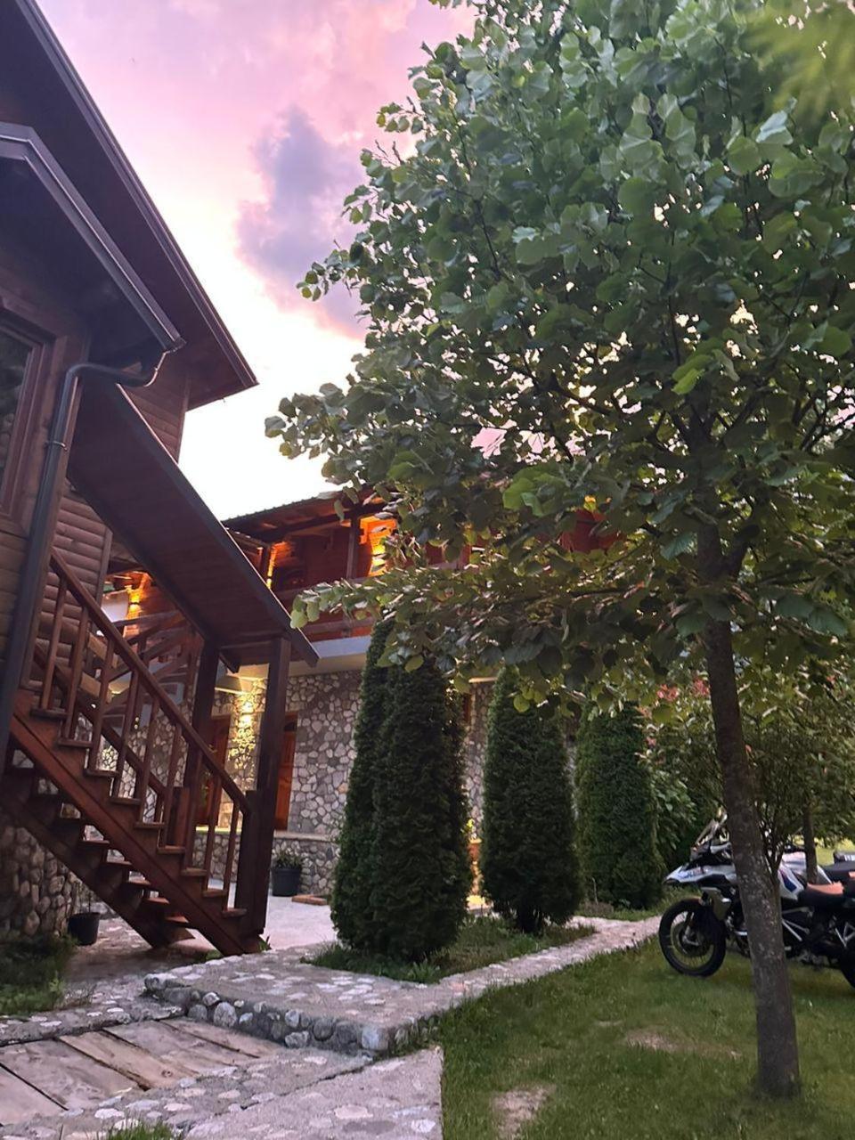 Valbona Relax Hotel Exterior photo