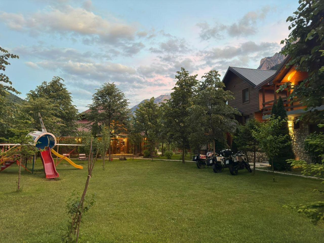 Valbona Relax Hotel Exterior photo